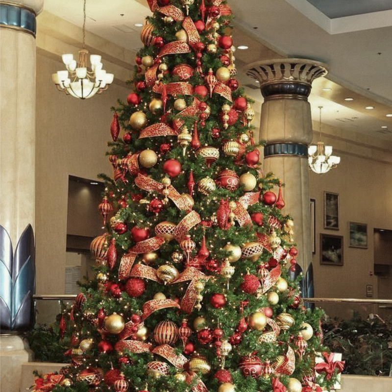         Christmas Tree Golden Braid    -- | Loft Concept 