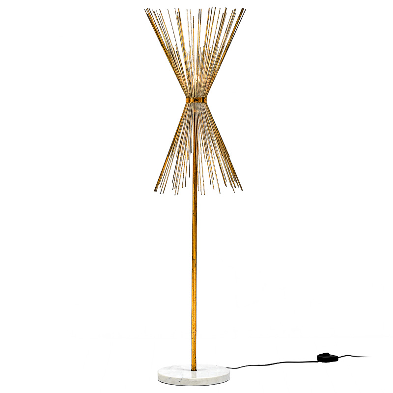   Kelly Wearstler Strada Narrow Floor lamp Gold         -- | Loft Concept 