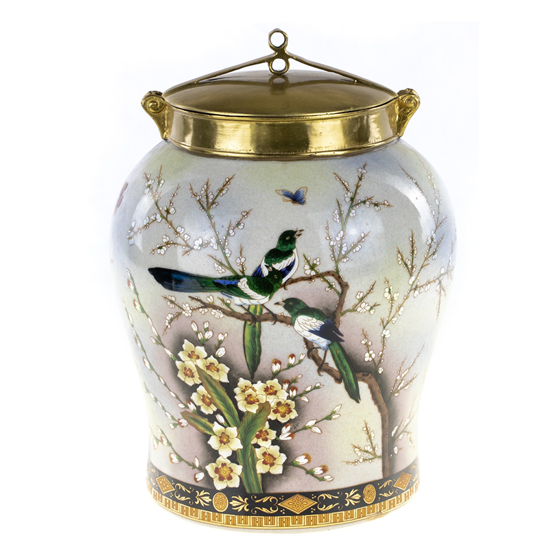  Magpies on Cherry Blossom Vase    -- | Loft Concept 