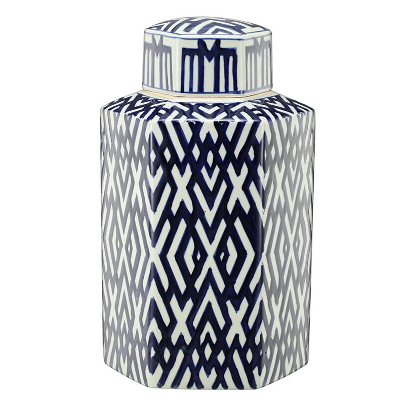Ваза с крышкой и графическим узором в сине-белых цветах Blue & White Ornament Белый Синий Ваза с крышкой и графическим узором в сине-белых цветах Blue & White Ornament Белый Синий в Ростове-на-Дону | Loft Concept