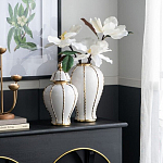 Ваза с золотыми полосами на белом фоне Chinoiserie Ceramics варинант исполнения - 1 | Loft Concept в Ростове-на-Дону