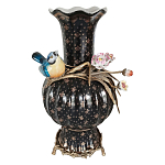 Ваза черная фарфоровая с  узором и бронзовым декором в виде веток с фарфоровой птичкой и цветами Eden Garden варинант исполнения - 1 | Loft Concept в Ростове-на-Дону