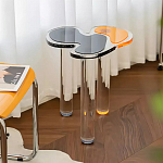 Дизайнерский журнальный стол с фигурной столешницей на 3-х прозрачных ножках Rahakif варинант исполнения - 1 | Loft Concept в Ростове-на-Дону