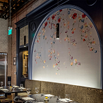 Обои ручная роспись Falling Flowers Standard colourway on Pale Grey dyed silk варинант исполнения - 3 | Loft Concept в Ростове-на-Дону