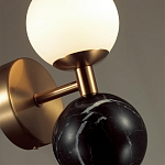 Бра с шарообразным матовым плафоном и шаром из камня на металлическом основании Orb Essence варинант исполнения - 9 | Loft Concept в Ростове-на-Дону