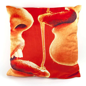 Подушка Seletti Honey Toiletpaper