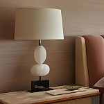 Настольная лампа на фигурном мраморном основании Conundrum варинант исполнения - 4 | Loft Concept в Ростове-на-Дону