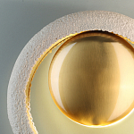 Бра с бежевым текстурным кольцом и латунным шаром в центре Tactile  варинант исполнения - 6 | Loft Concept в Ростове-на-Дону