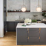 Подвесной светильник с белым плафоном в форме шара в арочной подвеске Hinkley варинант исполнения - 15 | Loft Concept в Ростове-на-Дону