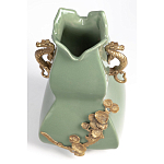 Ваза зеленого цвета из фарфора с бронзовыми ручками в виде драконов и рельефным цветочным декором Eden Garden porcelain and bronze варинант исполнения - 6 | Loft Concept в Ростове-на-Дону