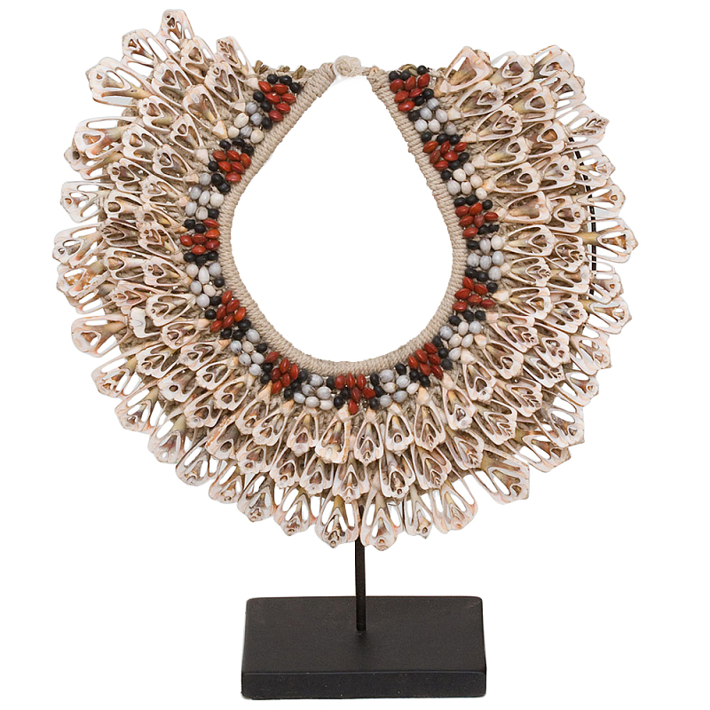       Ethnic Necklace Lacy Shells Beige      -- | Loft Concept 