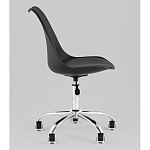 Офисный стул на металлическом основании EGGERY Black пластик варинант исполнения - 4 | Loft Concept в Ростове-на-Дону