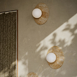 Бра в виде диска с плафоном из матового белого стекла Marble Glow варинант исполнения - 4 | Loft Concept в Ростове-на-Дону