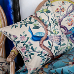 Подушка декоративная с изображением птицы в саду Beige Chinoiserie Blue Bird in the Garden Cushion варинант исполнения - 2 | Loft Concept в Ростове-на-Дону