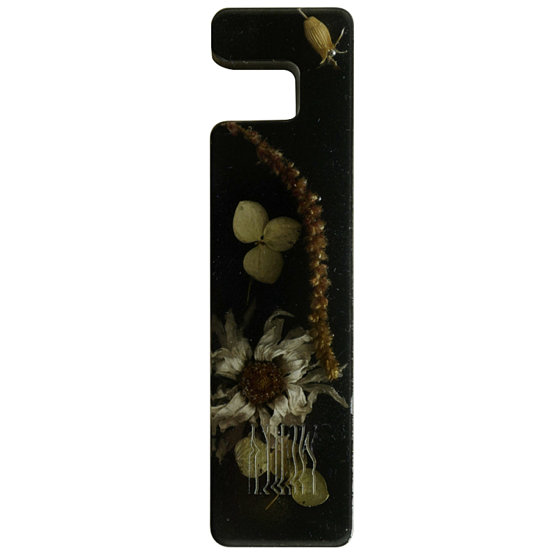          Epoxy Flowers Phone Stand Black   -- | Loft Concept 