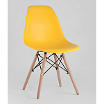 Пластиковый стул на ножках из массива бука Eames Yellow варинант исполнения - 1 | Loft Concept в Ростове-на-Дону