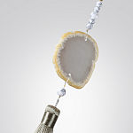 Люстра подвесная с 8-ю шарообразными плафонами из белого стекла с подвесками из камня и кисточками Agatelle варинант исполнения - 8 | Loft Concept в Ростове-на-Дону