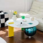 Дизайнерский журнальный стол с круглой белой столешницей на 3-х геометрических ножках Tajefox варинант исполнения - 2 | Loft Concept в Ростове-на-Дону