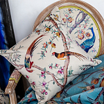 Подушка декоративная с изображением птиц в саду Beige Chinoiserie Birds in the Peach Orchard Cushion варинант исполнения - 2 | Loft Concept в Ростове-на-Дону