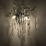 Бра цвета хром с ветвями и прозрачными стеклянными подвесками в виде вытянутых спиральных капель Droplet Chandelier варинант исполнения - 2 | Loft Concept в Ростове-на-Дону