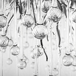 Люстра подвесная с прозрачными стеклянными подвесками в форме капель Диаметр 80 см Droplet Chandelier варинант исполнения - 9 | Loft Concept в Ростове-на-Дону