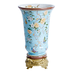 Ваза из голубого фарфора с бронзовыми элементами Blue Garden варинант исполнения - 1 | Loft Concept в Ростове-на-Дону