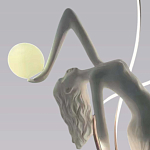 Торшер белая статуэтка Девушка Girl Carries Light Balls варинант исполнения - 1 | Loft Concept в Ростове-на-Дону