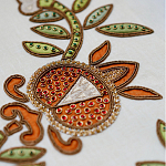 Обои с вышивкой ручной работы Fyodor Original colourway on linen варинант исполнения - 2 | Loft Concept в Ростове-на-Дону