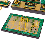 Настольный письменный набор из малахита с декором в виде лошади Leader Organizer варинант исполнения - 3 | Loft Concept в Ростове-на-Дону