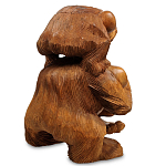 Статуэтка из дерева суар в виде обезьяны с детёнышем Mama Monkey варинант исполнения - 2 | Loft Concept в Ростове-на-Дону