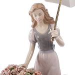 Статуэтка фарфоровая Девушка с цветами Charming Statuette варинант исполнения - 1 | Loft Concept в Ростове-на-Дону