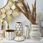 Ваза белая с рельефной поверхностью и золотыми полосами Vase Beehive варинант исполнения - 7 | Loft Concept в Ростове-на-Дону