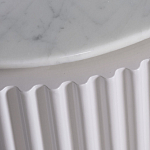 Тумбочка белая овальная с мраморной столешницей Thoroughbass варинант исполнения - 3 | Loft Concept в Ростове-на-Дону