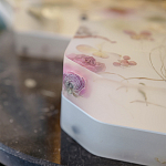 Шкатулка из эпоксидной смолы с цветами белая Epoxy Resin Square Box White варинант исполнения - 6 | Loft Concept в Ростове-на-Дону