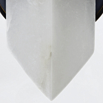 Бра черного цвета металлическое с вертикальным плафоном из алебстра Alora варинант исполнения - 3 | Loft Concept в Ростове-на-Дону