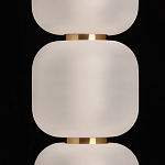 Подвесной светильник с 3-мя округлыми матовыми плафонами из белого стекла Golden Swirl варинант исполнения - 6 | Loft Concept в Ростове-на-Дону