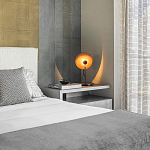 Настольная лампа с круглым деревянным отражателем и черным цилиндрическим плафоном Accord Lighting варинант исполнения - 7 | Loft Concept в Ростове-на-Дону