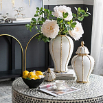 Ваза с золотыми полосами на белом фоне Chinoiserie Ceramics варинант исполнения - 3 | Loft Concept в Ростове-на-Дону