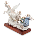 Статуэтка фарфоровая Небесная колесница Charming Statuette варинант исполнения - 2 | Loft Concept в Ростове-на-Дону