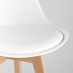 Стул с основой из пластика и мягким сиденьем Arvika White варинант исполнения - 7 | Loft Concept в Ростове-на-Дону