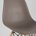 Пластиковый стул на ножках из массива бука Eames Cappuccino варинант исполнения - 7 | Loft Concept в Ростове-на-Дону