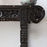 Черная резная консоль в Китайском стиле из массива Black Dragon Console варинант исполнения - 1 | Loft Concept в Ростове-на-Дону