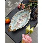 Блюдо овальное из голубого фарфора с ручками в виде бабочек и цветочным рисунком Blue Garden варинант исполнения - 3 | Loft Concept в Ростове-на-Дону