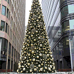 Уличная Новогодняя Ель с золотыми шарами и звездой на вершине в комплекте варинант исполнения - 1 | Loft Concept в Ростове-на-Дону