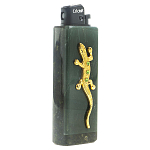 Зажигалка газовая из натурального камня Офиокальцит с декоративной металлической вставкой в виде ящерицы Metal Stone Lighters варинант исполнения - 1 | Loft Concept в Ростове-на-Дону