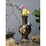 Ваза черная фарфоровая с  узором и бронзовым декором в виде веток с фарфоровой птичкой и цветами Eden Garden варинант исполнения - 2 | Loft Concept в Ростове-на-Дону