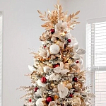 Заснеженная Новогодняя Ель с золотыми листьями и цветами в комплекте варинант исполнения - 2 | Loft Concept в Ростове-на-Дону