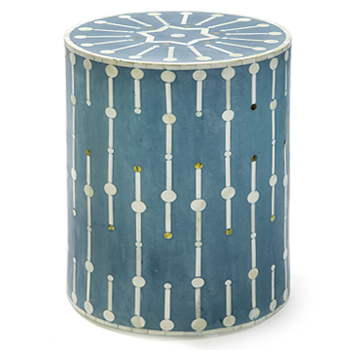 Категория товаров: Приставные столики и табуреты